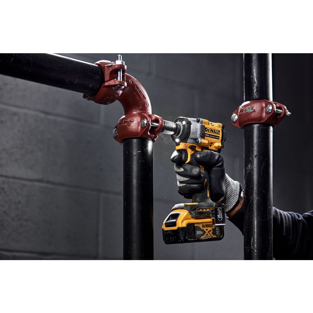 DEWALT DCF921P2G Гайковерт аккумуляторный IMPACT ATOMIC DCF921