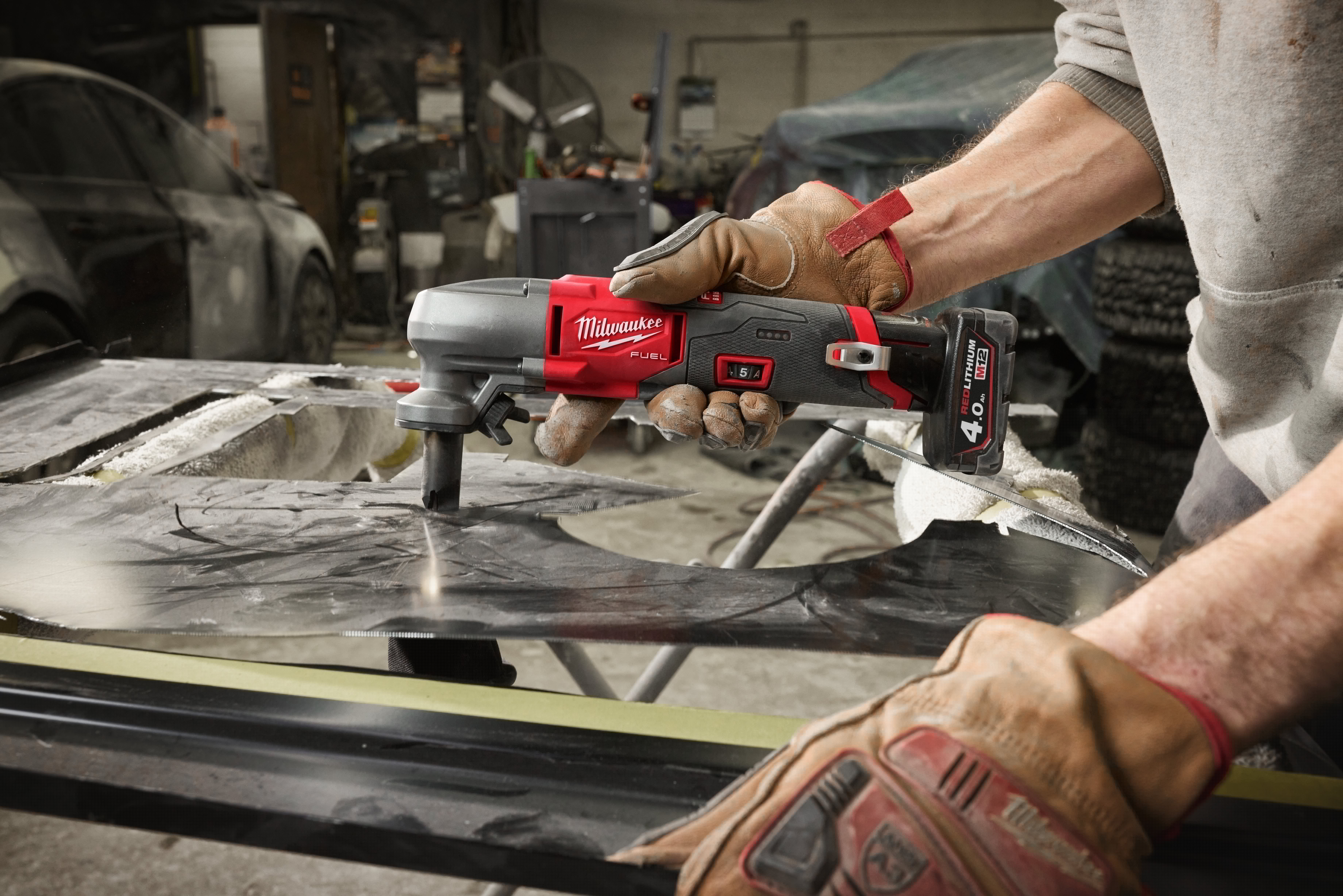 MILWAUKEE 4933479619 Ножницы по металлу M12FNB16-402X